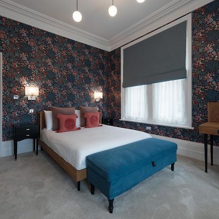 The Clarence Boutique Rooms Portsmouth Exterior photo