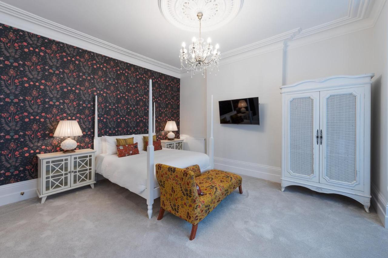 The Clarence Boutique Rooms Portsmouth Exterior photo