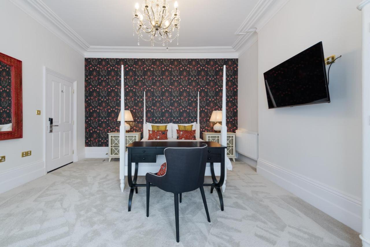 The Clarence Boutique Rooms Portsmouth Exterior photo