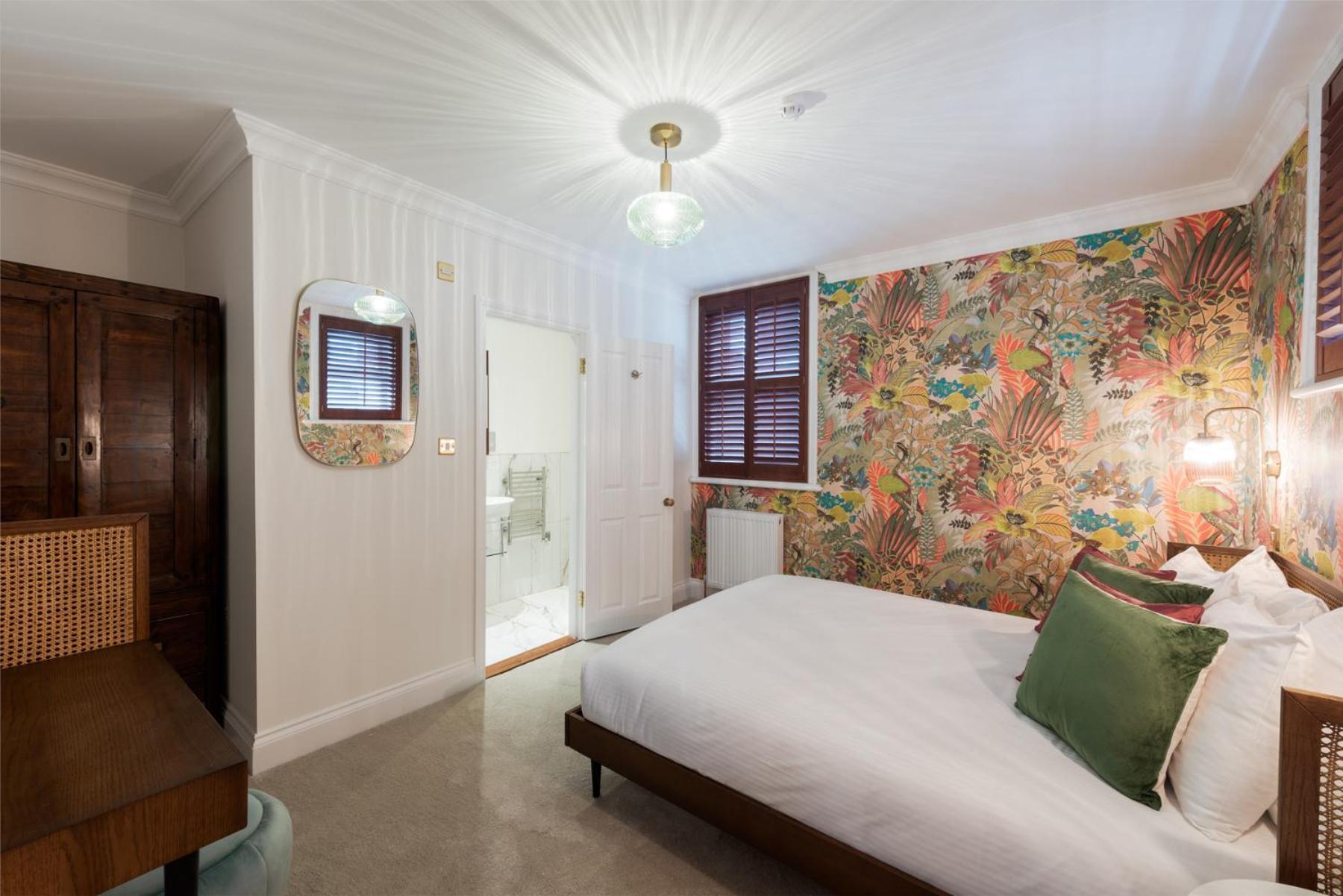 The Clarence Boutique Rooms Portsmouth Exterior photo