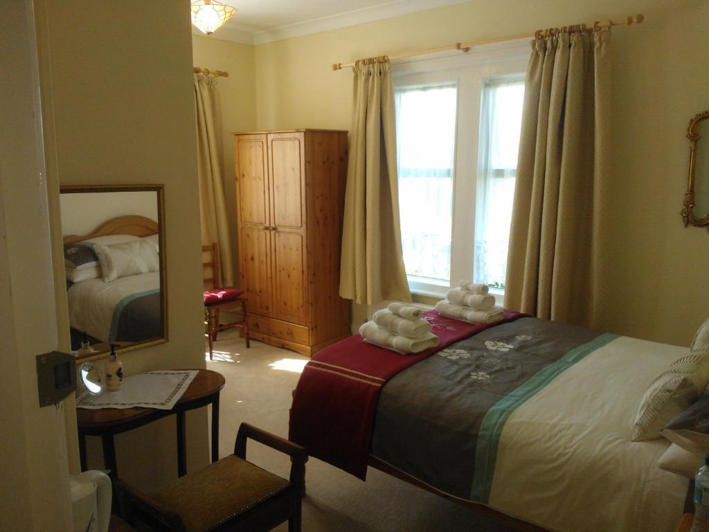The Clarence Boutique Rooms Portsmouth Room photo